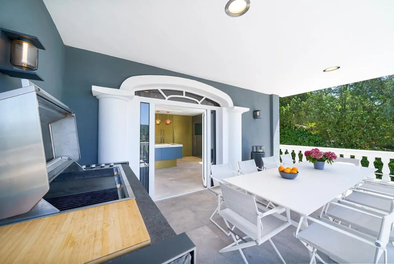 Villa Remus Son Vida Spain